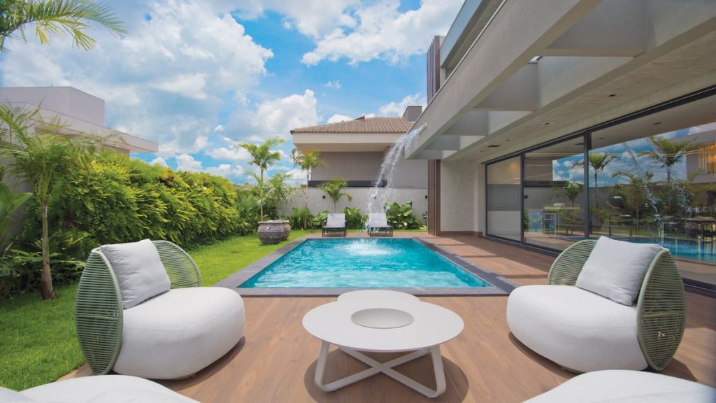 Projeto residencial elaborado pelo Escritório de Arquitetura em Zacarias, unindo estética refinada, funcionalidade e soluções personalizadas.